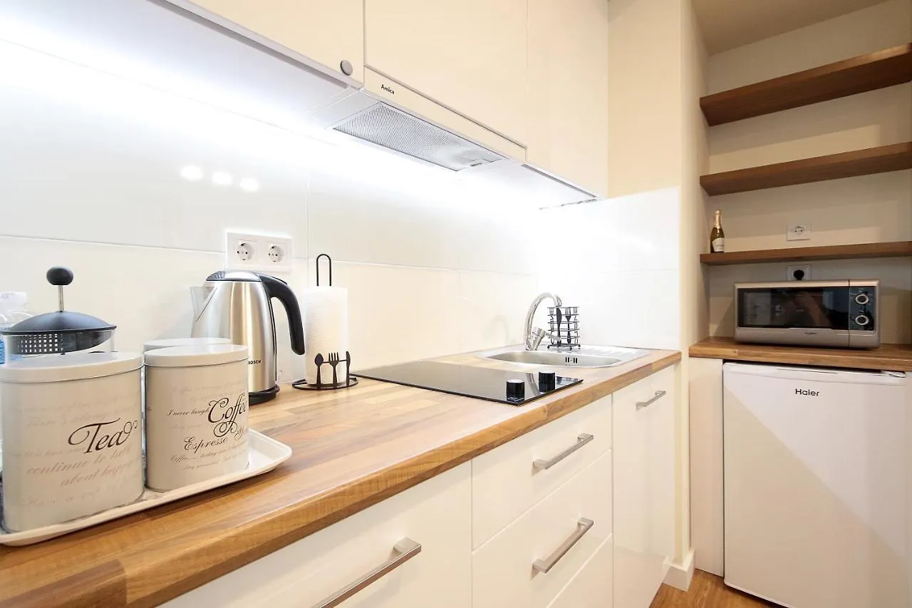 Lviv Nest Center Aparts