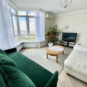 https://apartments-with-dnipro-view.hotels-of-kiev.com